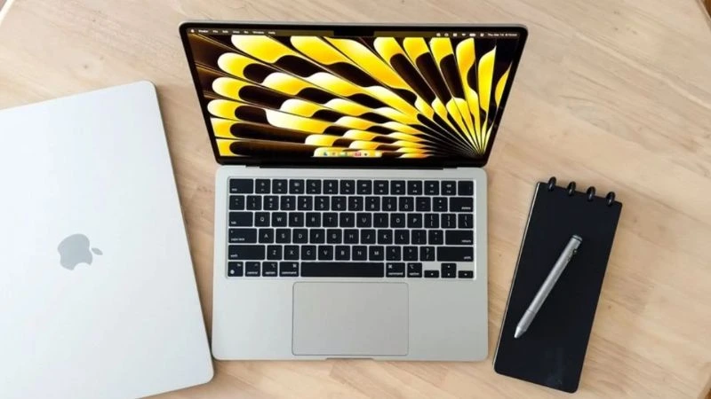 Mẹo bảo quản pin laptop khi để trong kho lâu