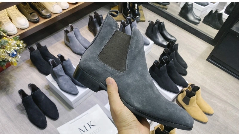 Những rủi ro khi nhập sỉ giày da lộn